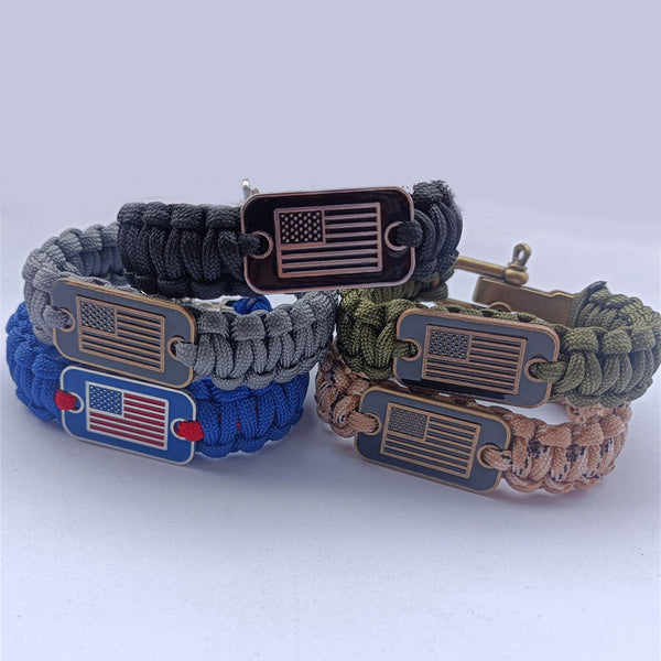 Braided Paracord Bracelet With Zinc Alloy Adjusting Buckle